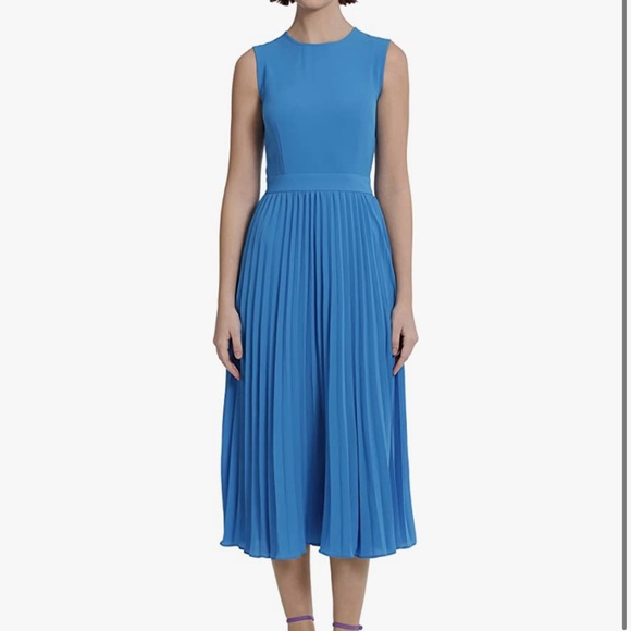 Donna Morgan Pleated Sleeveless Crew Neck Stretch Crepe Midi Dress - Picture 4 of 7